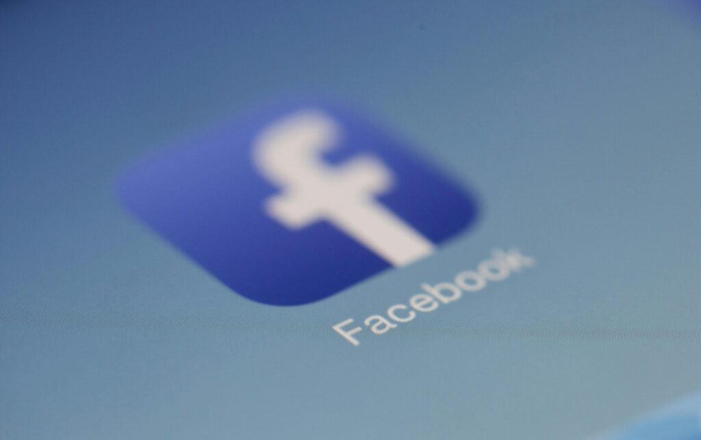 Boost your business with expert Facebook Ad services in Chennai, featuring targeted campaigns and high ROI strategies.